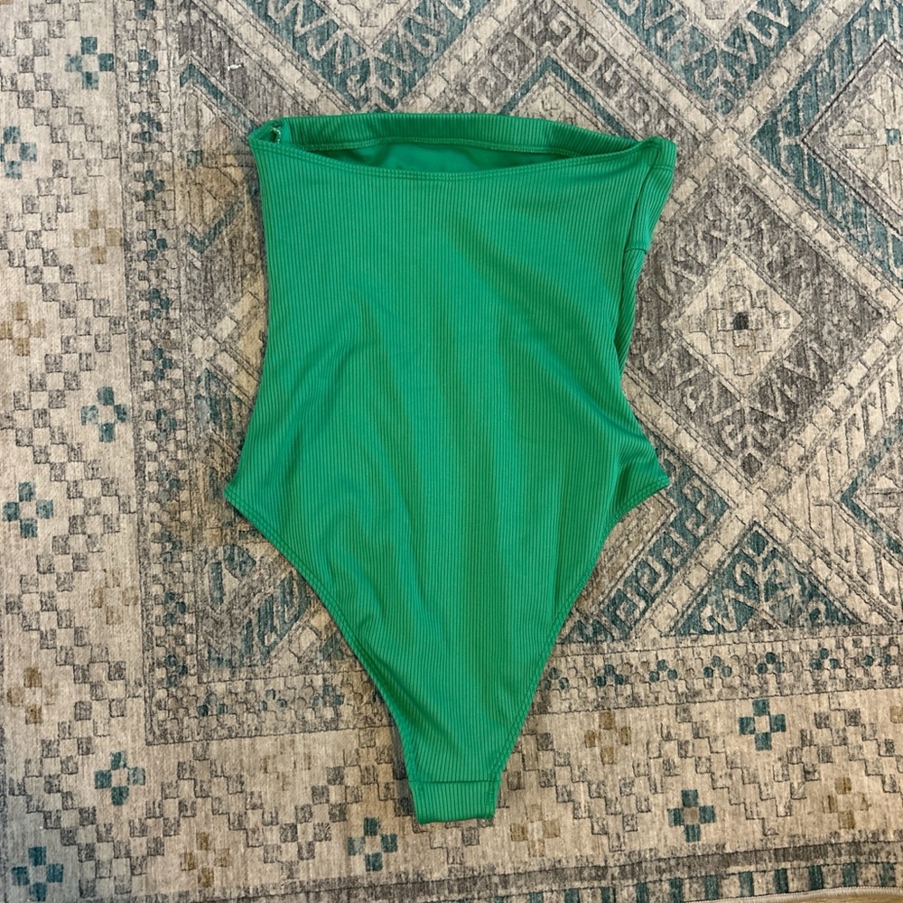 Women’s Green Ribbed One-Piece Swimsuit